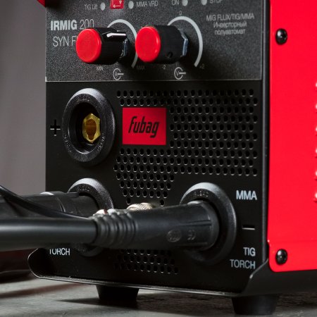 Полуавтомат сварочный FUBAG IRMIG 200 SYN FLUX в Орле фото