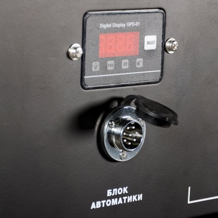 Бензиновый генератор с электростартером и коннектором автоматики FUBAG BS 7500 A ES в Орле фото